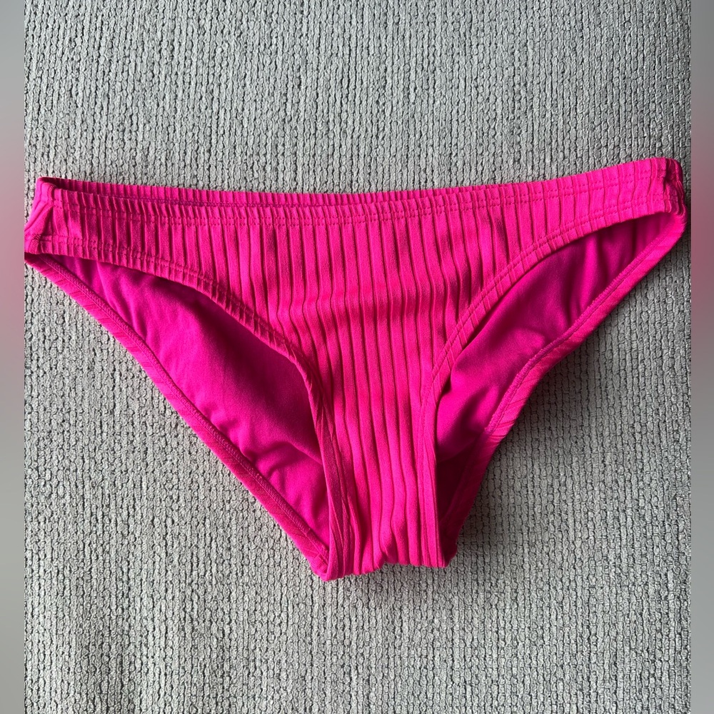 Xhilaration Target Swimsuit - Picture 5 of 7